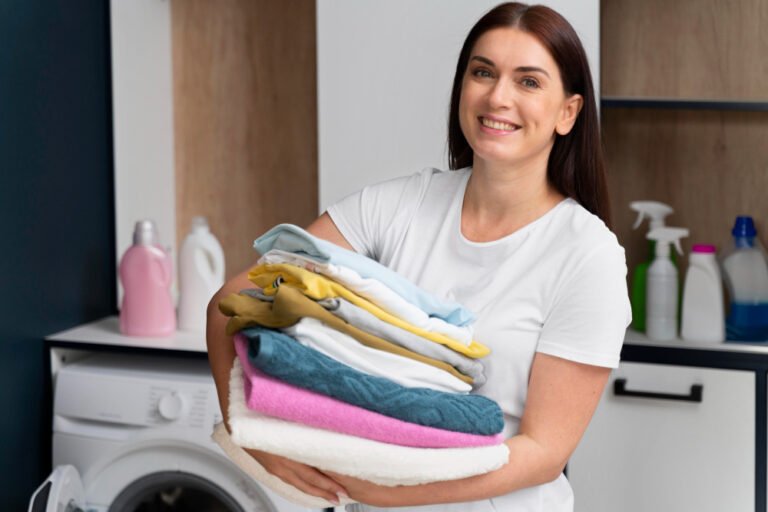 Como desinfectar as roupas de quem estava com COVID? 1 roupas limpas